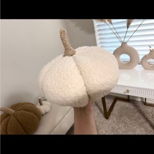Cozy pumpkin pillow